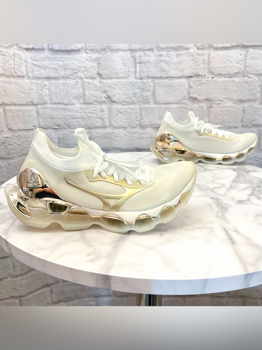 Mizuno x Sorayama Wave Prophecy White Gold Sneakers Men’s US 8 Good - Picture 4 of 11